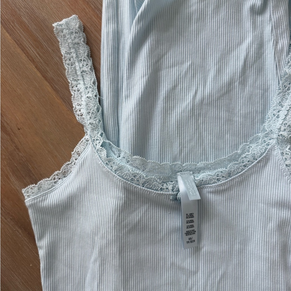 Women’s Lace-Trim Ribbed Tank Top - Light Blue